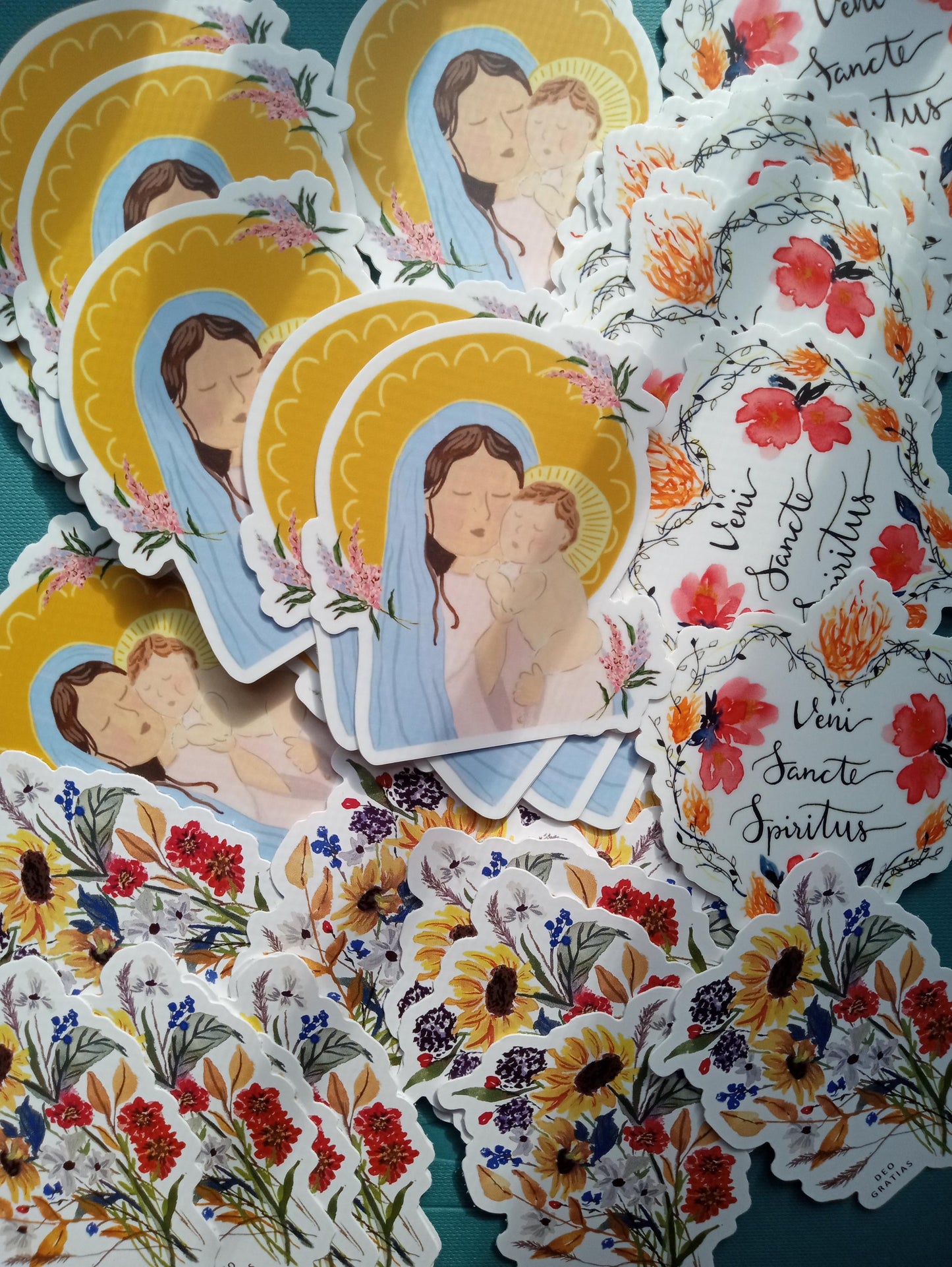 Mama Mary & Baby Jesus Vinyl Sticker